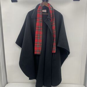 Barclays II Polar Fleece By Malden Black Shaw Poncho One Size